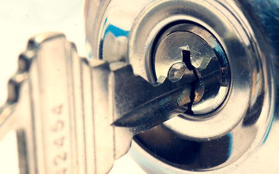 serrurier prix changement serrure Orphin